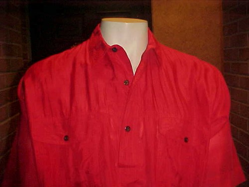 VINTAGE MEN AXIS SS SILK SHIRT BRIGHT RED COLOR WITH 2 LARGE POCKETS XLARGE WOW - Picture 1 of 9