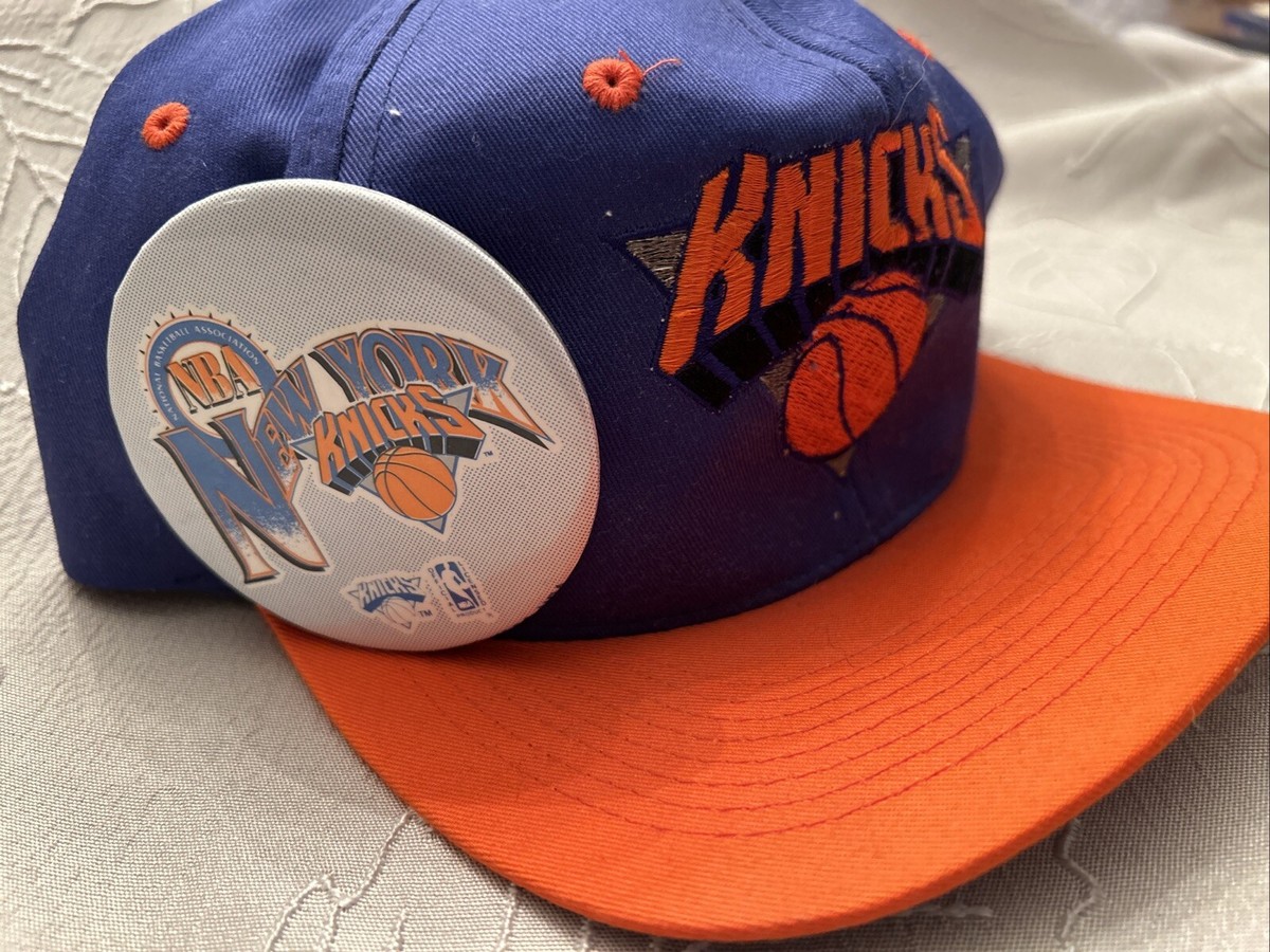 Vintage New York Knicks snapback hat, Drew Pearson Headwear With