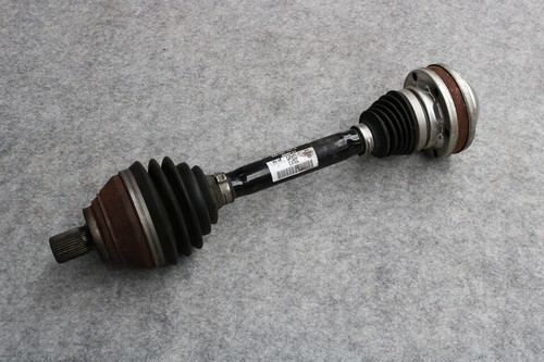 Audi TT 8J 8S VW Passat B8 Gelenkwelle 8J0407761D Antriebswelle vorne links