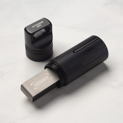 Protective Metal Crypto Holder Capsule for Ledger Cryptocurrency Hardware Wallet