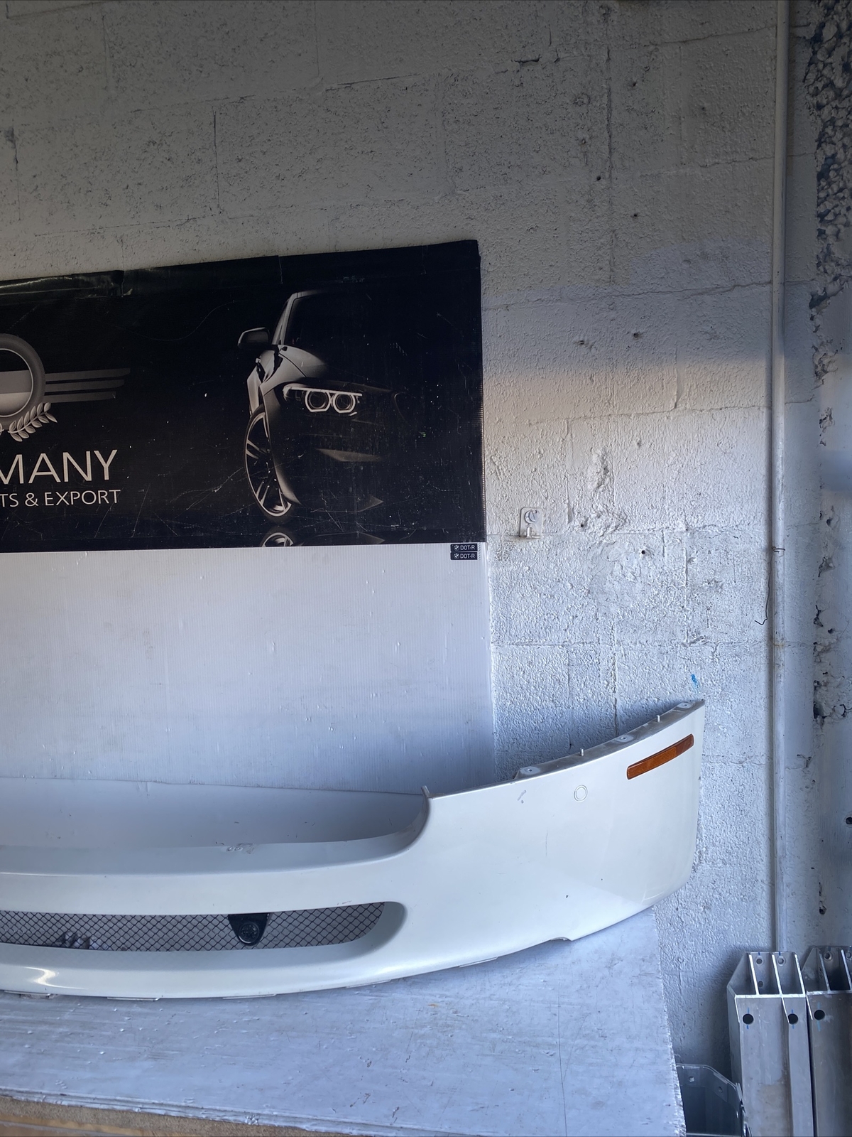 06 07 08 09 10 11 ASTON MARTIN V8 VANTAGE FRONT BUMPER COVER COMPLETE OEM