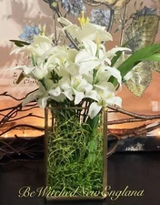 Vintage Glass Terrarium White Lily’s Moss