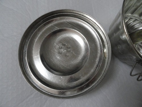 Vintage Tin Steamed Pudding Mold With Lid and clasps - Picture 7 of 9