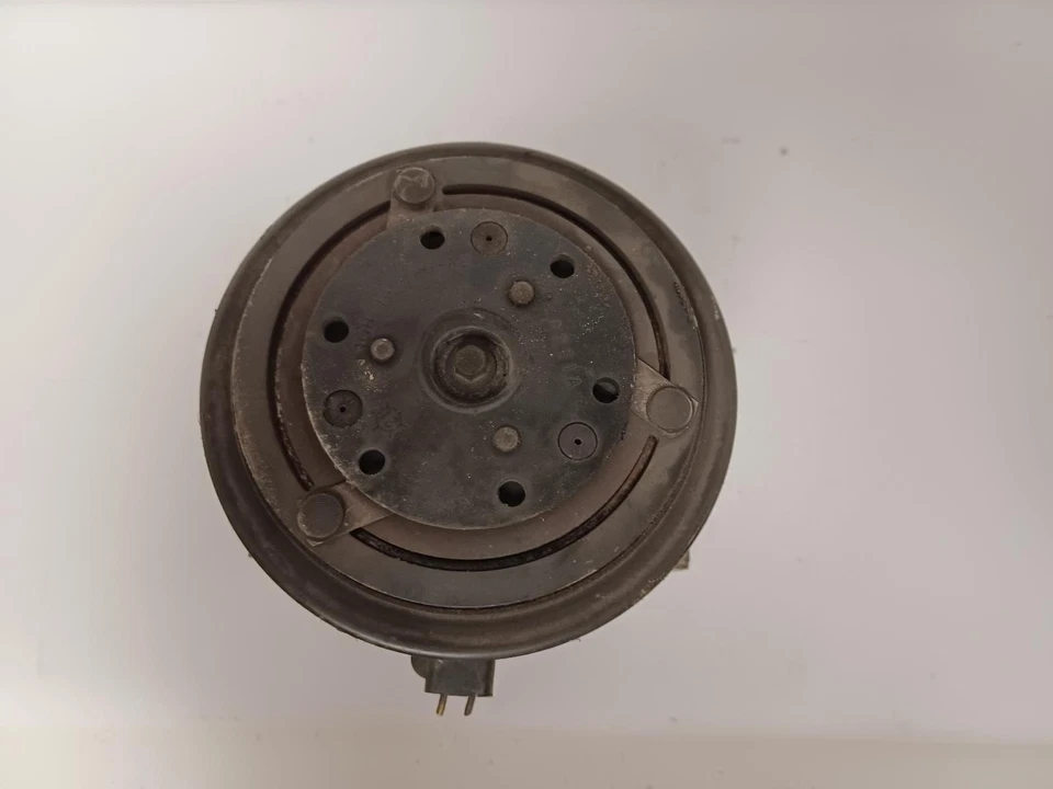 Compresor de aire acondicionado usado se adapta a: Ford Ranger 4-140 1997 2,3 grado C Foto 3 de 4