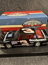 NASCAR CLASSICS 1988 RICHARD CHILDRESS DALE EARNHARDT #3 GOODWRENCH UNVEIL 1/24