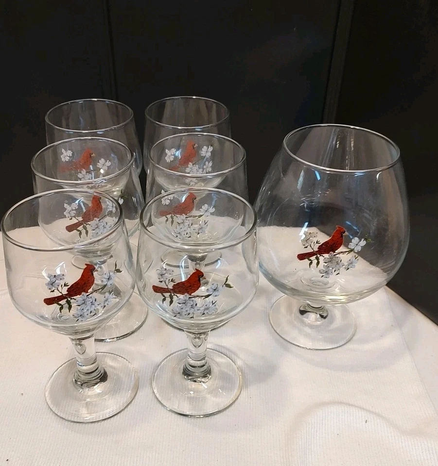 Juego De Colección De 6 Vasos Y 1 Snifter En Caja Original Cardenal con Flores De Manzano Foto 2 de 4
