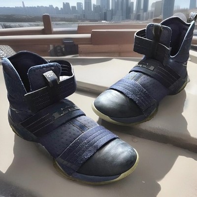 NIKE LEBRON SOLDIER 10 X BASKETBALL SHOE MIDNIGHT-BLUE MENS SIZE