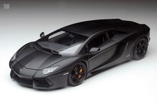 1/18 AUTOart Lamborghini Aventador LP700-4 Matt Black-74661