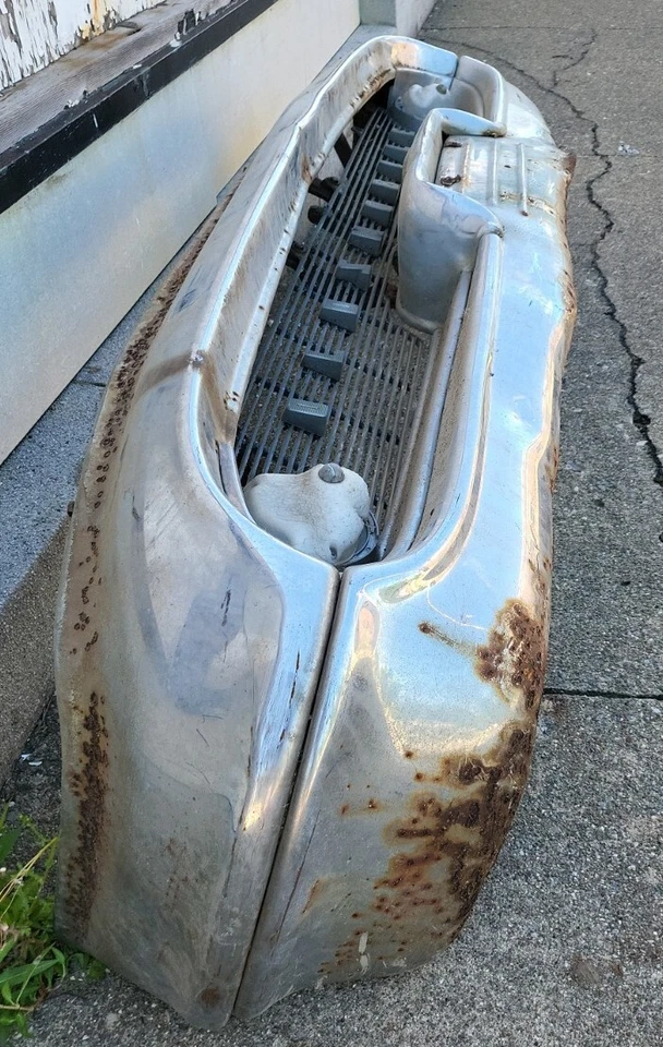 Parachoques delantero cromado completo OEM usado con rejilla Oldsmobile 1957 (B234) Foto 3 de 4