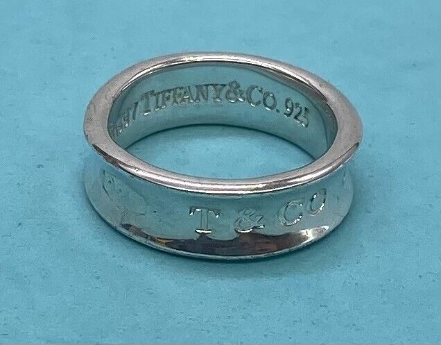 1997 Tiffany & Co. 925 Sterling Silver Concave Band 1837 T 1997 Tiffany & Co. 925 Sterling Silver Concave Band 1837 T