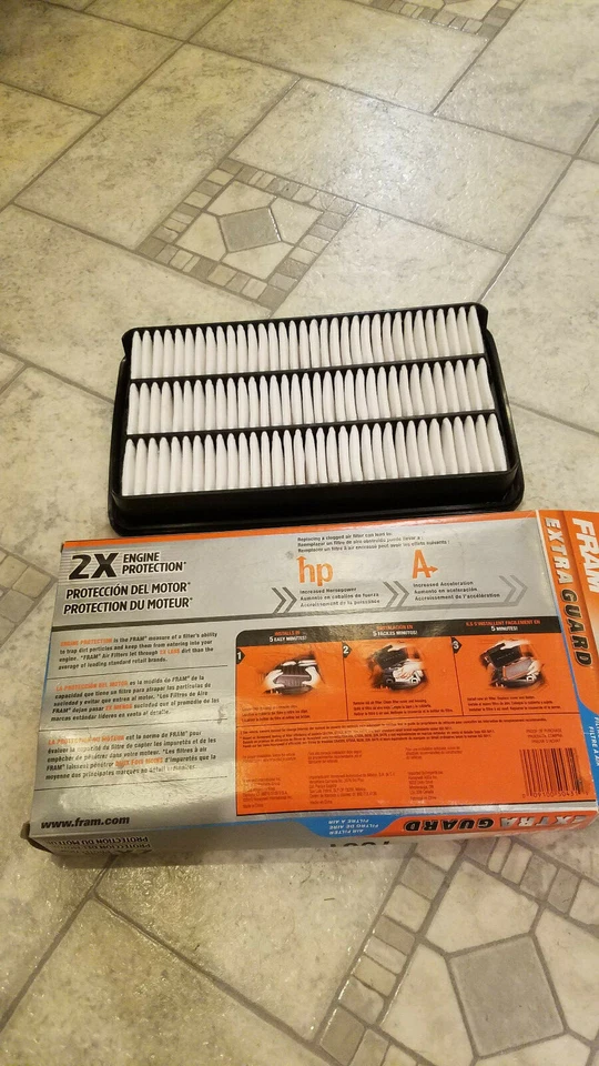 Filtro de aire de admisión Fram CA7351 Extra Guard para Toyota y Lexus Foto 2 de 2