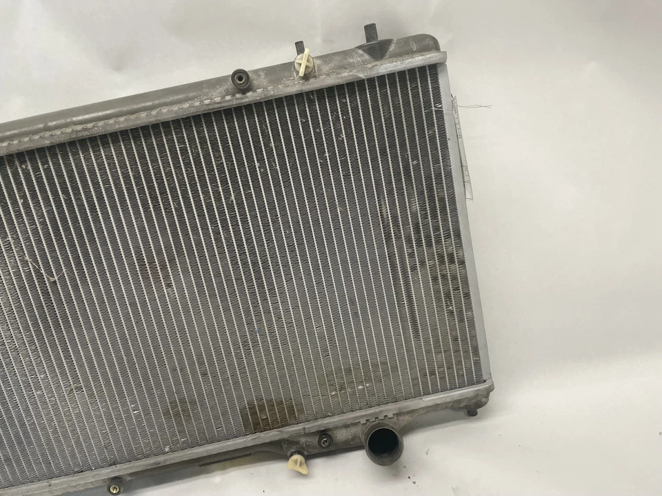 Radiador de refrigeración principal Acura NSX 1991 1992 3,0 L OEM Foto 3 de 4