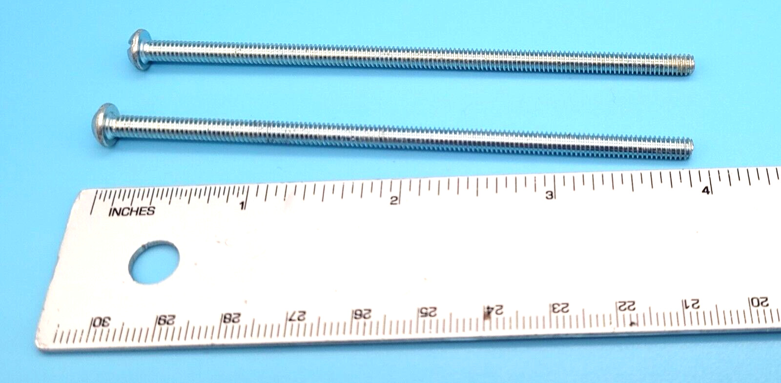 832×4 Round Head Slotted Machine Screws Steel Zinc Plated Qty 20