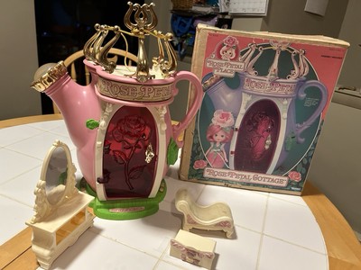 Vintage Rose Petal Place Cottage DOLL HOUSE Toy Kenner 1984 In Original Box | eBay Vintage Rose Petal Place Cottage DOLL HOUSE Toy Kenner 1984 In Original Box | eBay