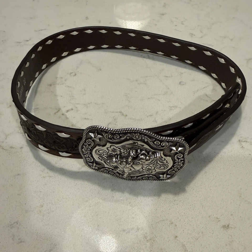 Cinturón de cuero occidental para niño marrón Nocona con hebilla Bronco tono plateado talla 22 Foto 2 de 4