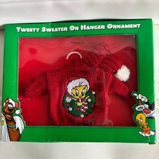 Warner Bros. Studio Store Vintage TWEETY BIRD Sweater On Hanger Tree Ornament