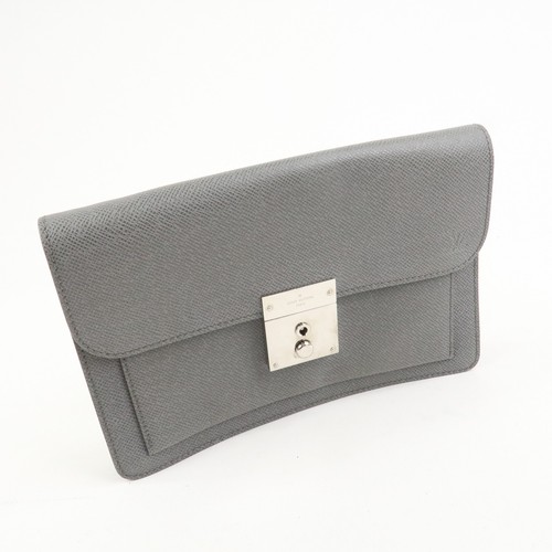 Louis Vuitton Taiga Leather Neo Belaia Clutch Bag Glacier M32683 Auth Used F/S - Picture 4 of 24