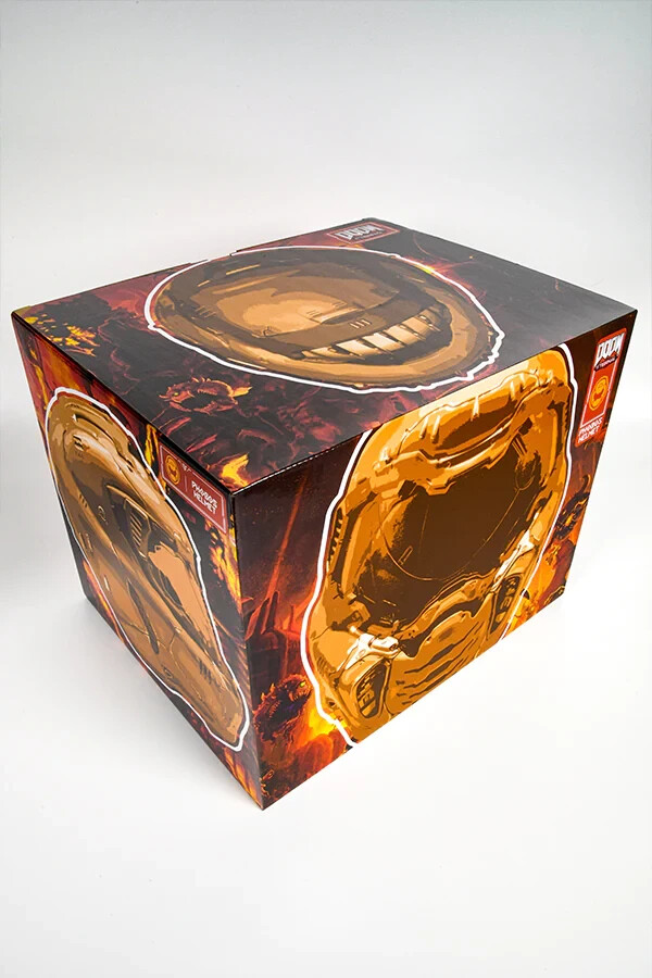 Doom Eternal Phobos Collector's Edition Helmet + Lights