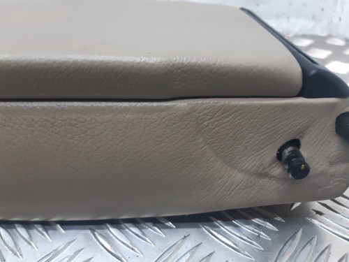 MERCEDES CLS W218 REAR SEAT ARMREST 2013 - Picture 4 of 12