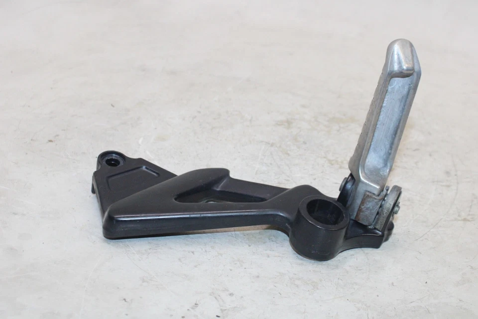 90-99 KAWASAKI NINJA ZX11 ZX-1100-D OEM CLAVIJA TRASERA IZQUIERDA PASAJERO Foto 4 de 4