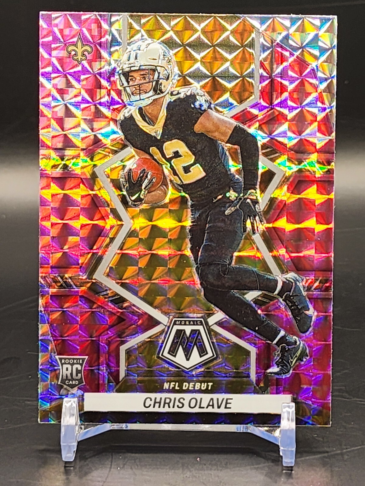 2022 Mosaic Chris Olave Pink Camo Mosaic Prizm NFL Debut RC #277 Saints