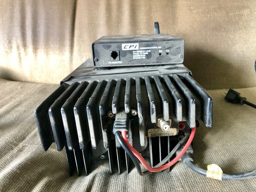 Astron SL15RRA 15 Amp Power Supply w/ Motorola D37MWA5GB7AK Radio and CPI TSP209 - Zdjęcie 4 z 9