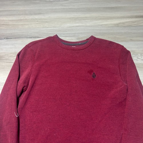 Volcom Shirt Mens Small Thermal Long Sleeve Red Embroidered Retro Base Layer - Picture 3 of 6