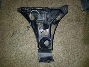 BMW 5 Touring E61 Stoßstangenhalterung hinten links 51127060796 2.50 33754185