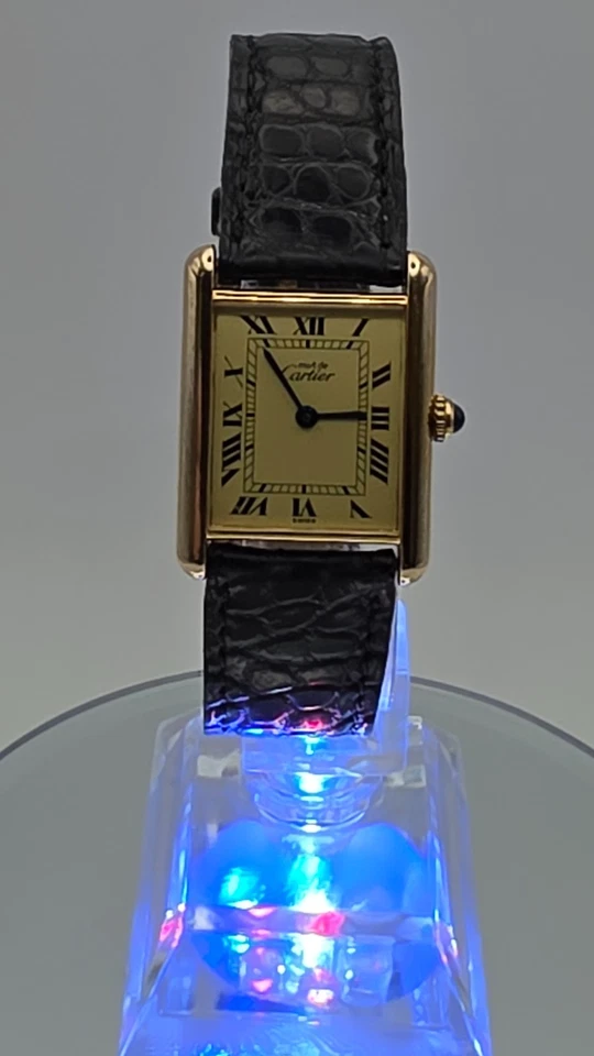 Must de Cartier Tank 18ct Gold on Sterling Silver Mid Size Watch in Cartier Box. - image 3 of 4