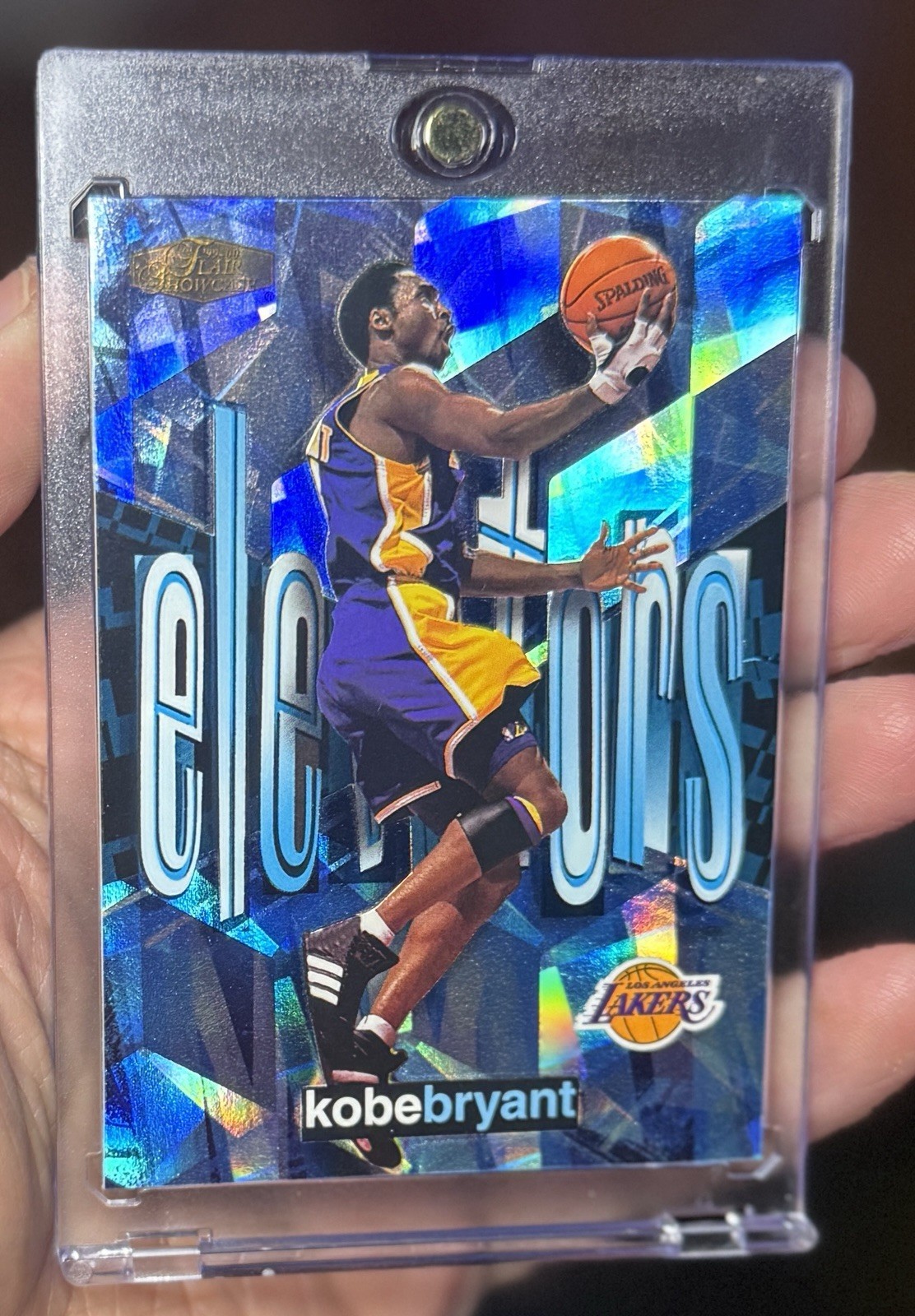 1999-00 Flair Showcase Kobe Bryant Elevators #4 💎