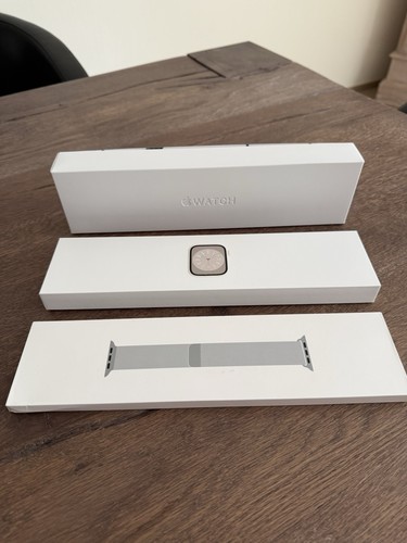 Apple Watch Series 8 41mm Aluminiumgehäuse mit Milansise-Armband GPS + Celluar