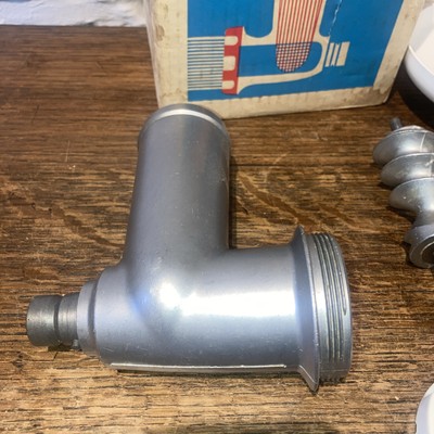 KENWOOD CHEF Mincer A789 (Fits A700, A701 A701a) Ex con - Main Image