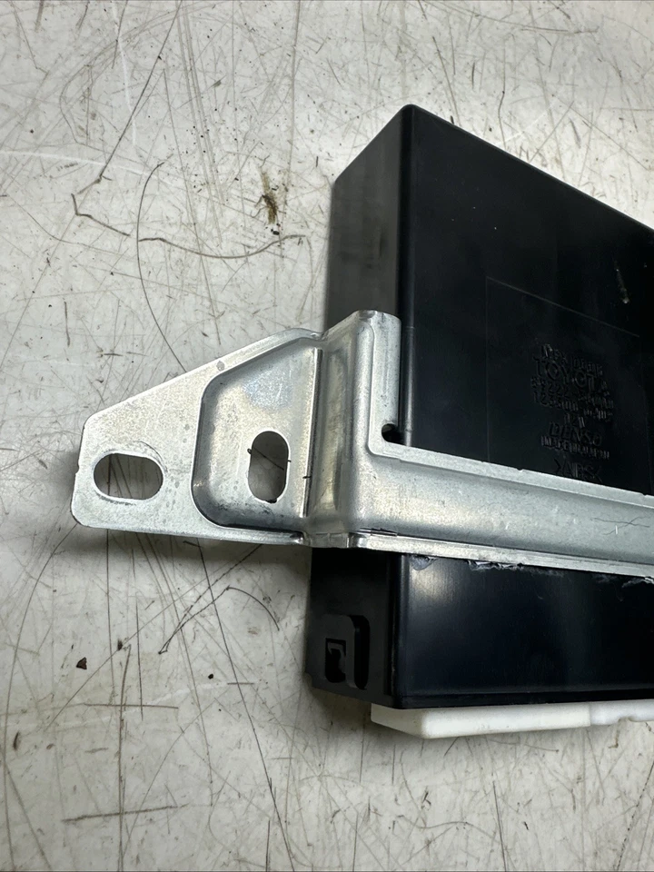 Toyota 4runner 2003-2009 puerta trasera puerta levadiza módulo de control multiplex 89222-35010 Foto 4 de 4