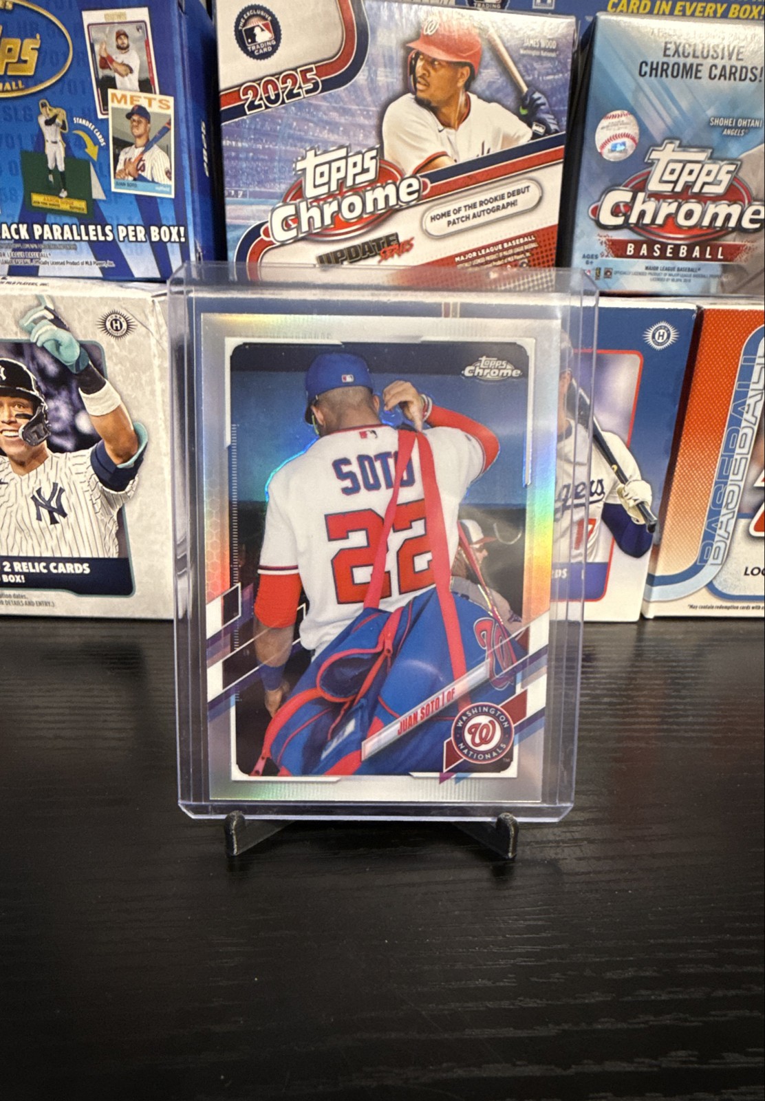2021 Topps Chrome - Image Variation SP Juan Soto #150