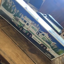 Hess Toy Truck with Helicopter 1995 Original Gas & Oil Theme White Green
