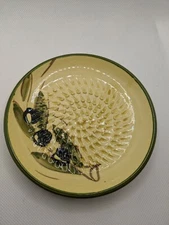 Ginger and Garlic Grater cream with olives Handmade and Painted in Spain
