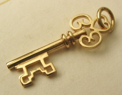 GENUINE SOLID 9K 9ct YELLOW GOLD 3D LARGE VINTAGE KEY CHARM/PENDANT