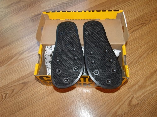NEW Chinatown Market Slides Sandals Big Kids Black and Yellow Size 5 - Picture 5 of 6