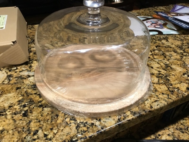 Longaberger New Cutting/Cheese Board and Glass Dome Set
