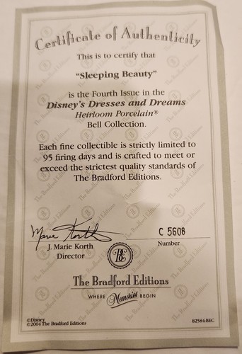 Disney's Sleeping Beauty Porcelain Bell Figurine Dresses and Dreams Collection - Picture 10 of 10