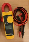 Fluke 323 Clamp Meter Tester