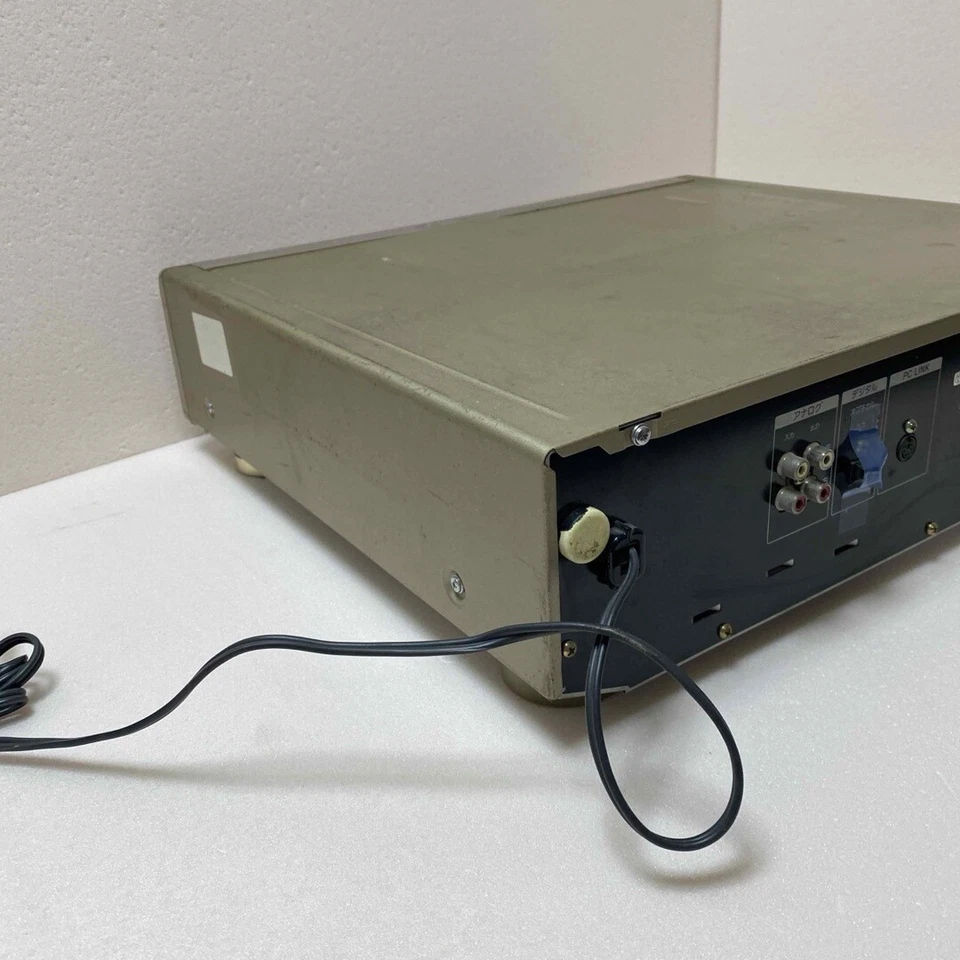 SONY MXD-D5C Changer MiniDisc MD Player Integrated Deck AC100V Tested Only Body - Image 4 of 4