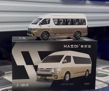 MASDI 1:64 Hiace H200 White Gold Diecast Model Car