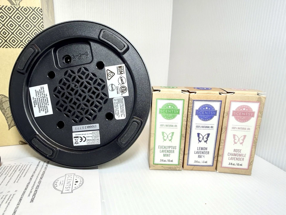 New IN Box Scentsy White Teardrop Diffuser Pedestal in Black Base - With 3 Oils - Image 3 of 4