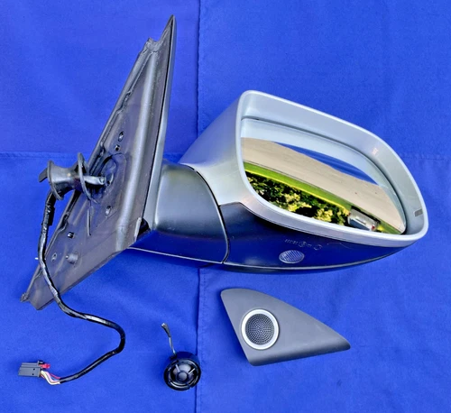 2013-2017 Audi Q5 Right Door Mirror Power w/ Lighting Package Silver Heated OEM