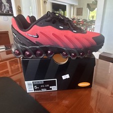 Nike Air Max DN8 GS Unisex Kids Sneakers Red Black 5Y Lace Up Mesh