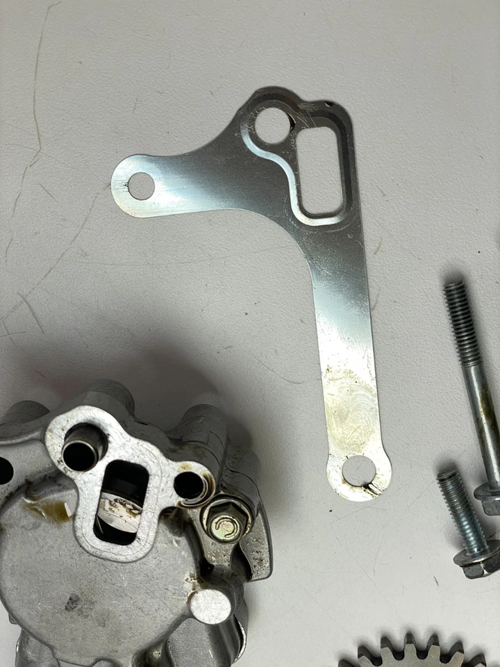 Масляный насос 2000 Honda XR250R XR250 96-04 - Изображение 2 из 4