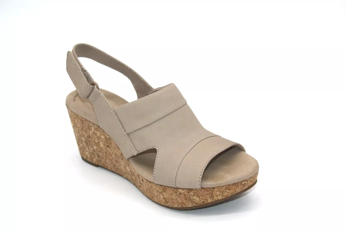 Monótono Hacer un nombre pompa Clarks Womens Annadel Ivory Open Toe Casual Platform WEDGE Sandals  261-42558 | eBay