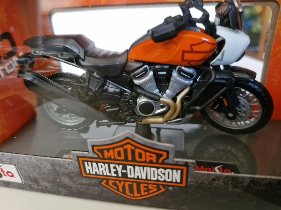 MAISTO 1/18 - HARLEY-DAVIDSON PAN AMERICA 1250 - 2021 39360-21907BK/OR - Photo 3/4