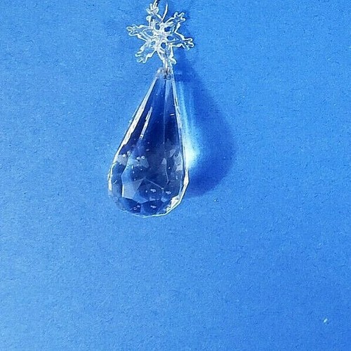 Snowflake Ornaments Set Of 8 Glittered W/Crystal Like Dangles Ornaments 7" Long - Picture 5 of 6